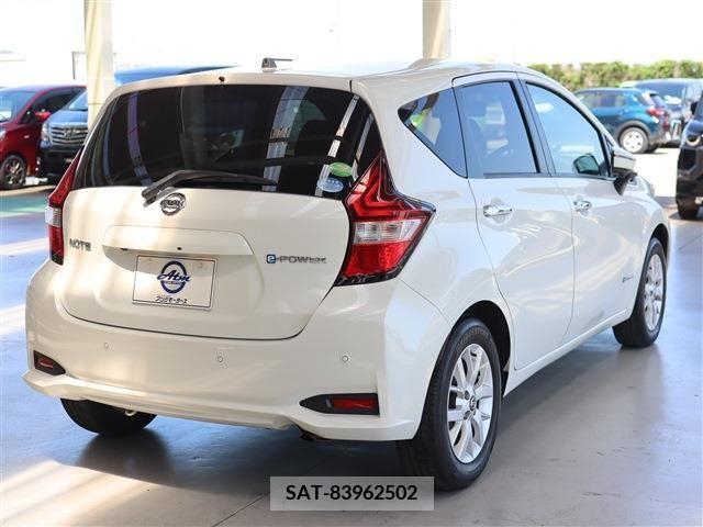Nissan NOTE 2020-03 279982-7