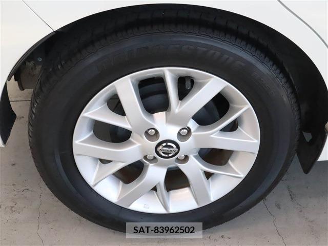 Nissan NOTE 2020-03 279982-8