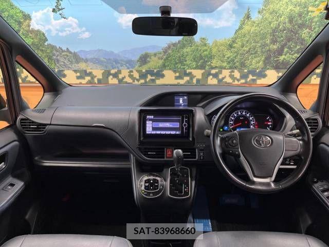 Toyota NOAH 2014-03 204081-1