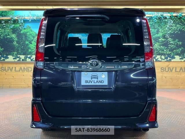 Toyota NOAH 2014-03 204081-15