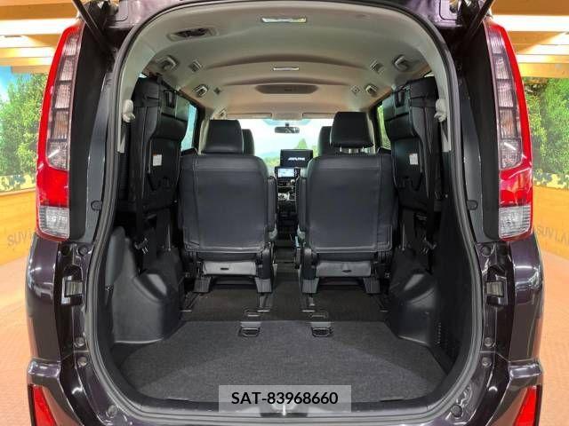 Toyota NOAH 2014-03 204081-11