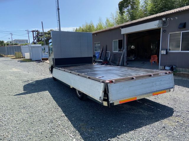 Isuzu ELF TRUCK 2007-09 24357-13
