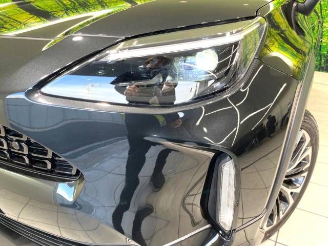 Toyota YARIS CROSS 2021-03 188454-12