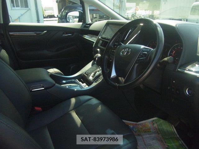 Toyota VELLFIRE 2018-10 351363-1