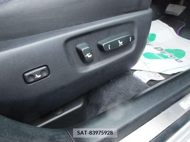Lexus HS 2014-11 220194-14