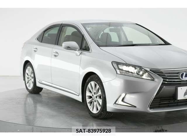 Lexus HS 2014-11 220194-4
