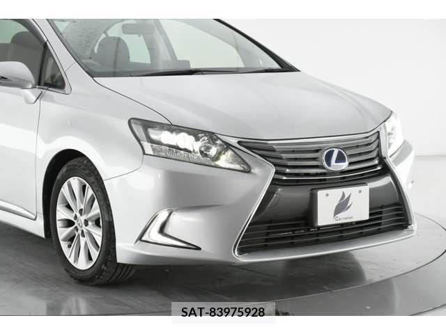 Lexus HS 2014-11 220194-2