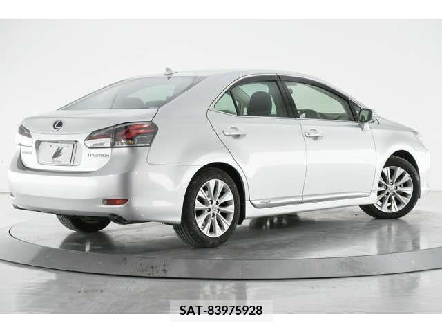 Lexus HS 2014-11 220194-1