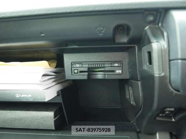 Lexus HS 2014-11 220194-13