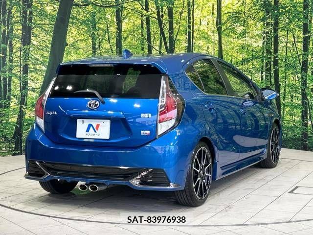 Toyota AQUA 2016-12 356100-17