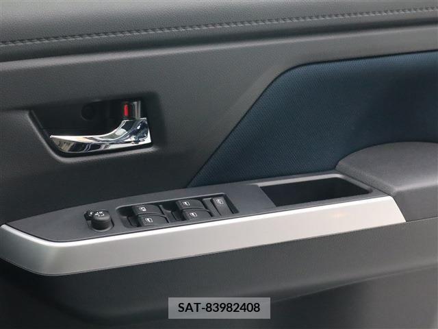 Toyota ROOMY 2021-06 283641-3