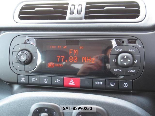 Fiat PANDA 2023-01 380732-12