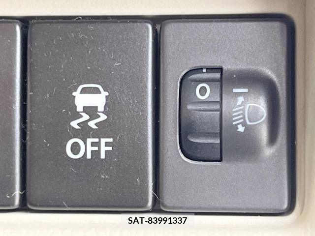 Suzuki WAGON R 2018-03 379565-3