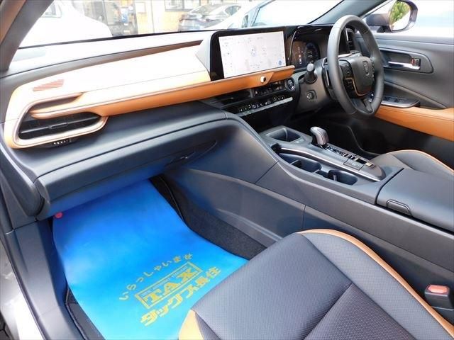 Toyota CROWN 2022-11 6635-11