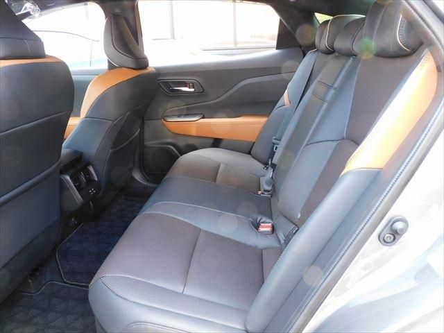Toyota CROWN 2022-11 6635-13
