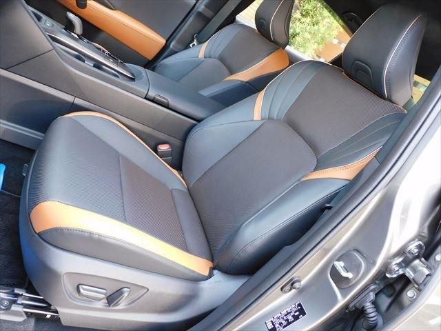 Toyota CROWN 2022-11 6635-12