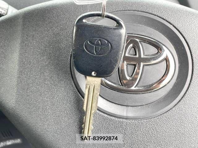 Toyota BB 2014-05 352153-4