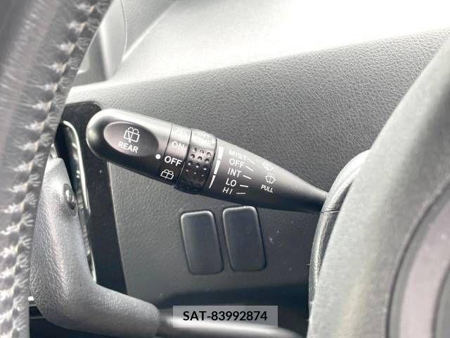 Toyota BB 2014-05 352153-18