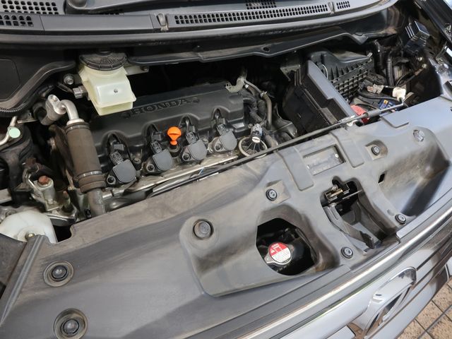 Honda e 2015-03 27255-17