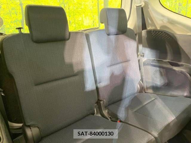 Toyota SIENTA 2016-03 342815-10
