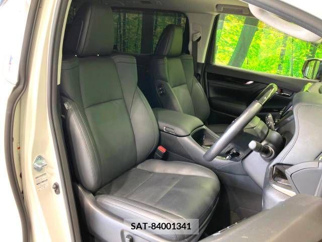 Toyota ALPHARD 2021-08 355479-11