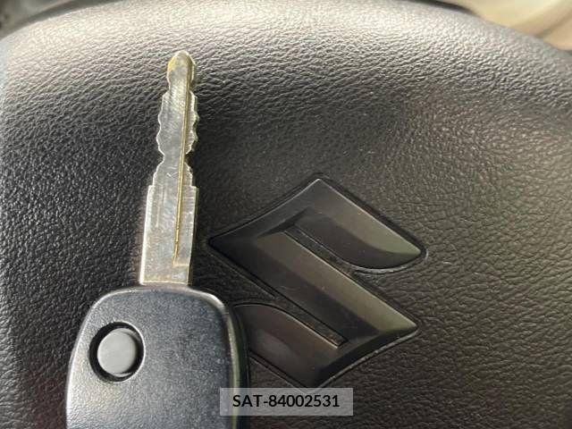 Suzuki ALTO 2017-06 305066-7