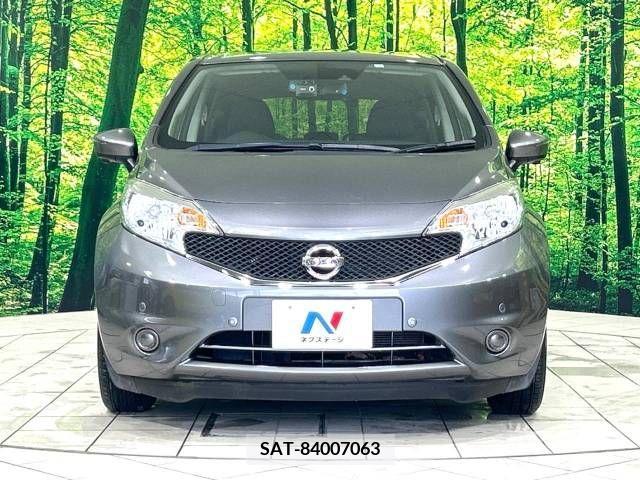 Nissan NOTE 2016-03 325477-14