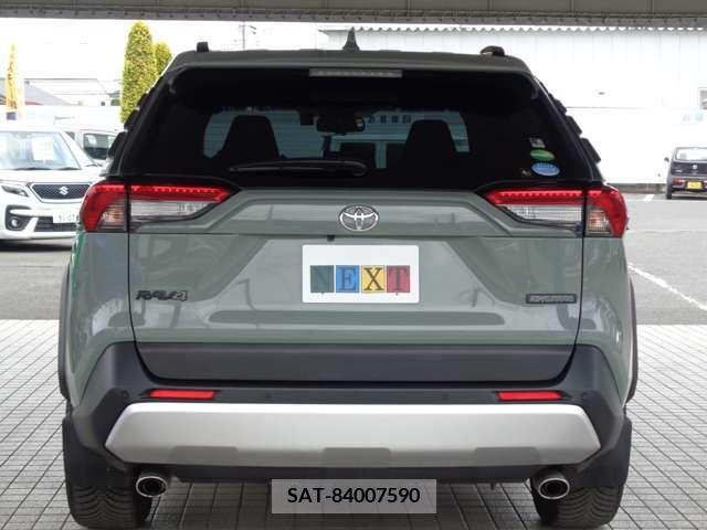 Toyota RAV4 2019-07 282921-6