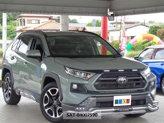 Toyota RAV4 2019-07 282921-7