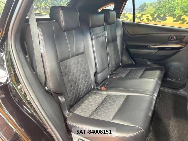 Toyota HARRIER 2018-05 271026-9