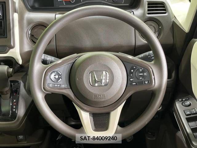 Honda N BOX 2023-03 278809-11