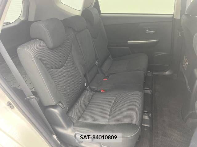 Toyota PRIUS ALPHA 2017-02 322186-10
