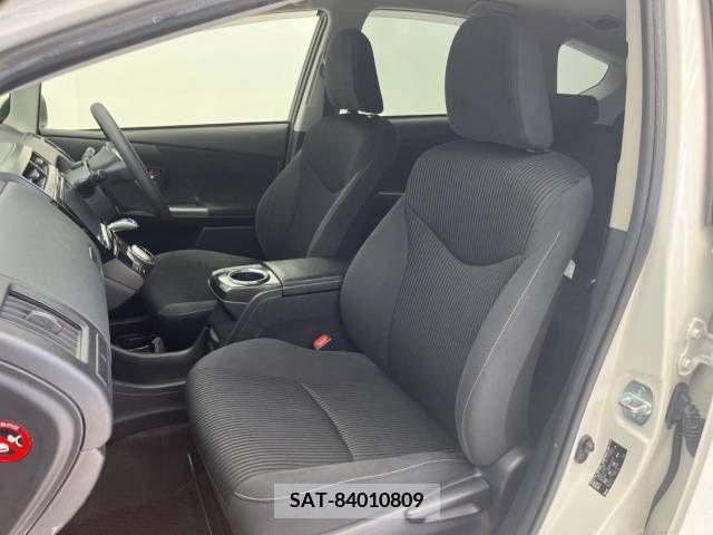 Toyota PRIUS ALPHA 2017-02 322186-9