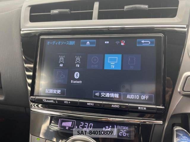 Toyota PRIUS ALPHA 2017-02 322186-4