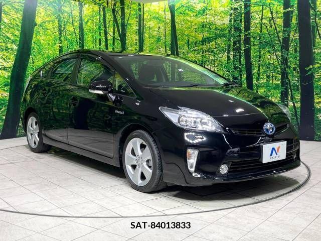 Toyota PRIUS 2014-06 344536-16