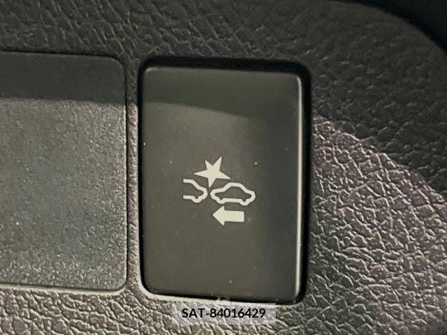 Toyota VITZ 2017-10 370154-7