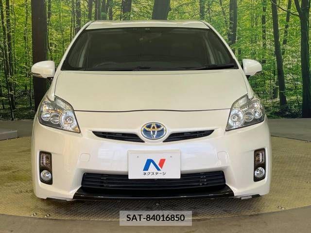 Toyota PRIUS 2011-05 282326-14