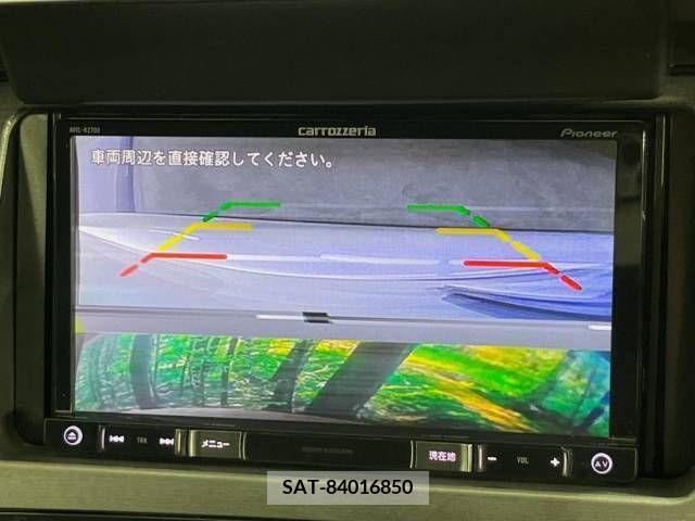 Toyota PRIUS 2011-05 282326-3