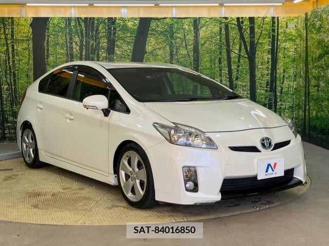 Toyota PRIUS 2011-05 282326-16