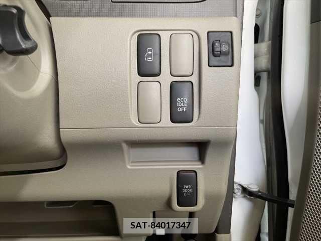 Daihatsu TANTO 2012-06 369279-17
