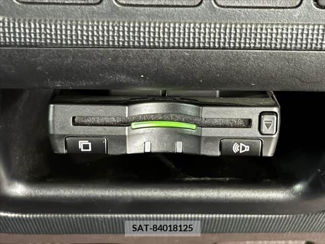 Toyota SPADE 2015-07 385216-5