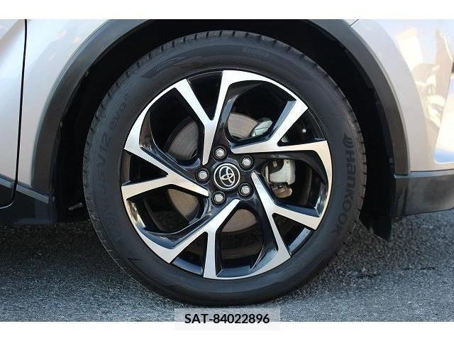 Toyota C-HR 2017-01 221592-13