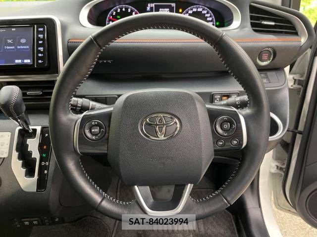 Toyota SIENTA 2020-02 221880-6