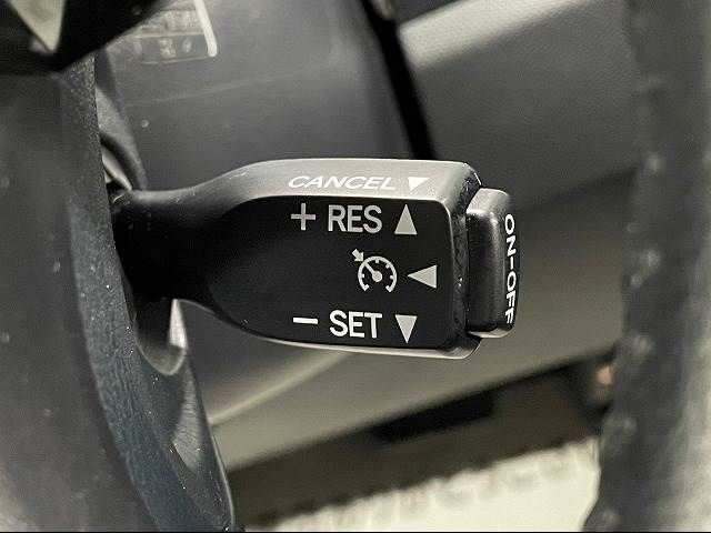 Toyota ESTIMA 2013-08 181745-4
