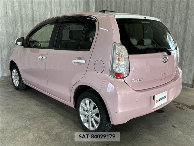 Toyota PASSO 2015-09 343396-12