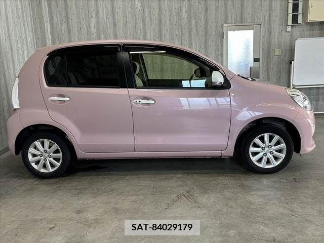 Toyota PASSO 2015-09 343396-10