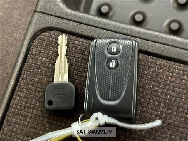 Toyota PASSO 2015-09 343396-4