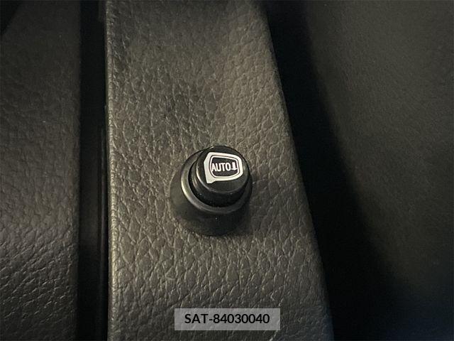 Nissan NOTE 2006-02 392937-8