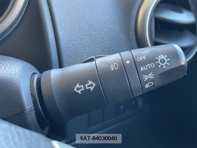 Nissan NOTE 2006-02 392937-7