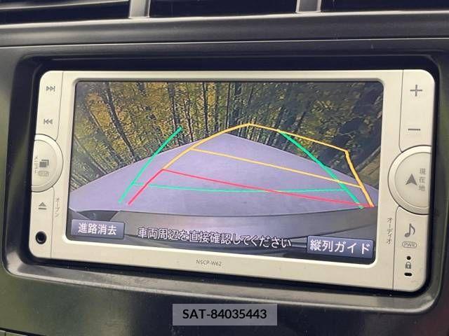 Toyota PRIUS ALPHA 2013-06 283473-3